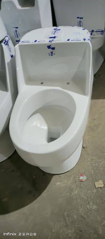 Commode 6