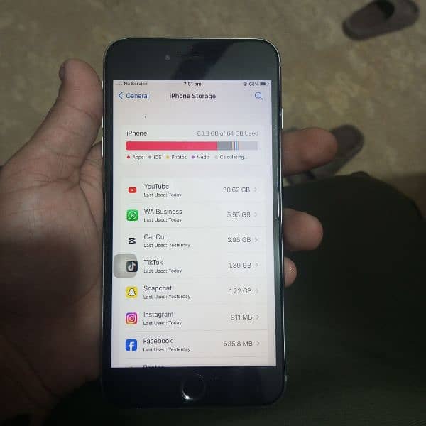 I phone 6s plus 64gb non pta battery original 77health 5