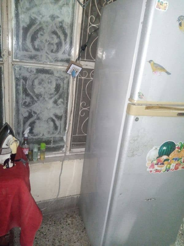 fridge for sell low condition ha or gas leakage problem ha 2