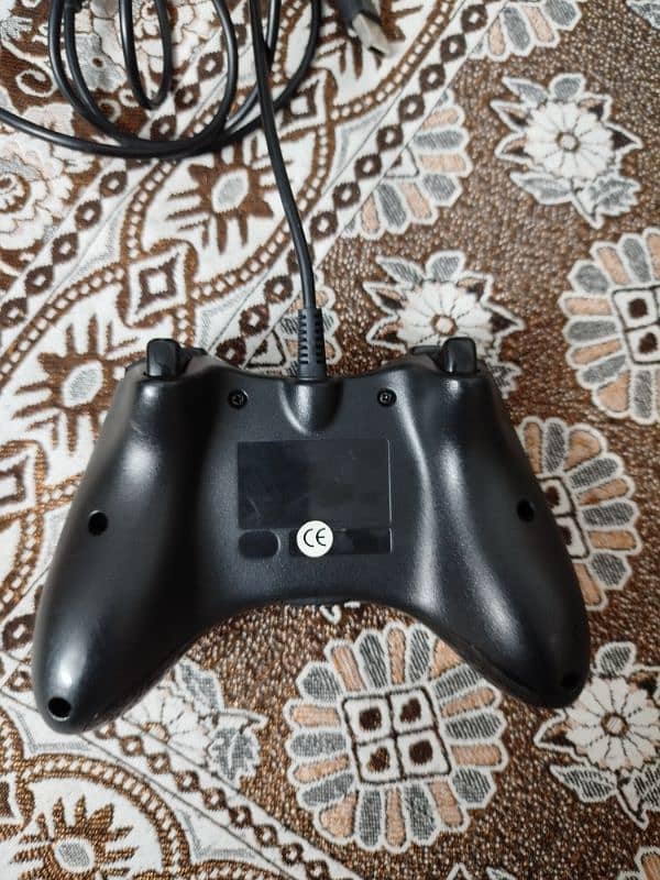 Xbox 360 Wire Controller 2