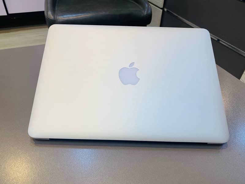 MacBook Air 13.3” 2017 i7/8/512 6