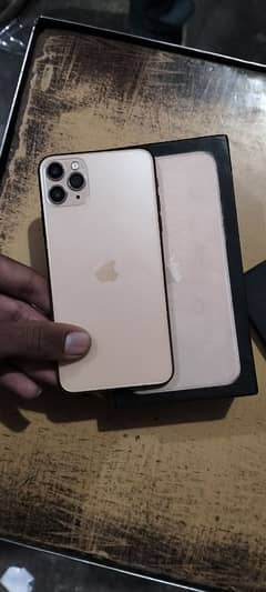 iphone 11pro max 256gb all ok ha with box health 92