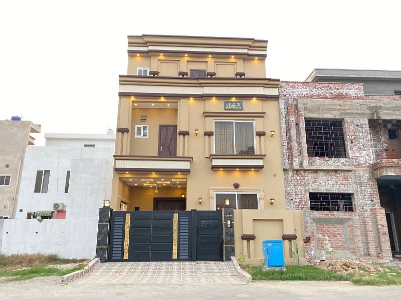 5 MARLA BRAND NEW HOUSE AVAILABLE FOR SALE (AT REASONABLE PRICE) IN CITI HOUSING GUJRANWALA 1