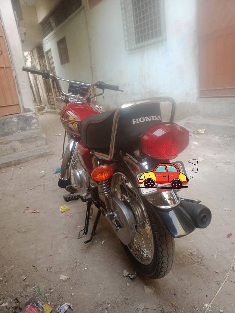 I am selling cg 125 2010 convert 2025 py bani ha 4