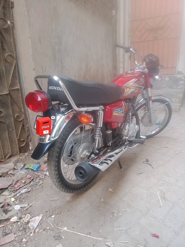 I am selling cg 125 2010 convert 2025 py bani ha 7