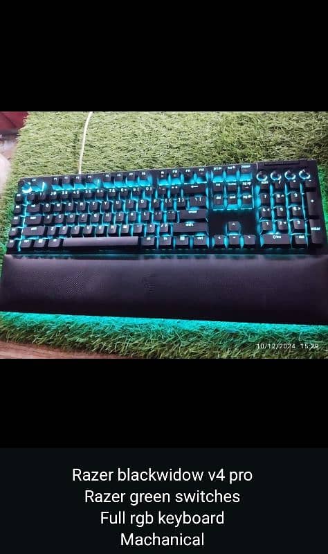 WE HAVE ALL TYPES OF KEYBOARDS FOR SALE 8