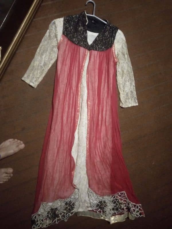 dresses in excellent condition 7