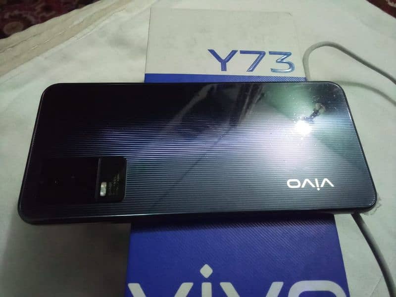 vivo y73  phon sale 100 by 100 condition 0