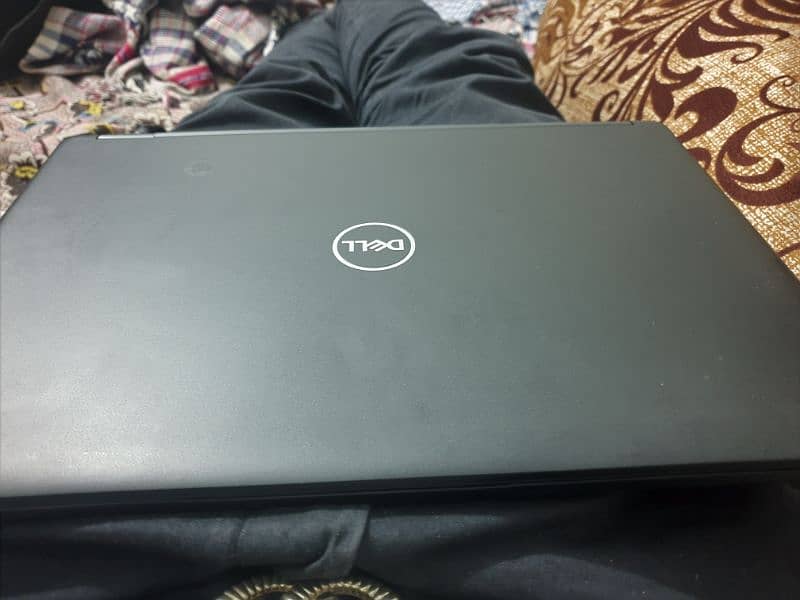 Dell 5490 i5 7th gen 8/256gb m. 2 4