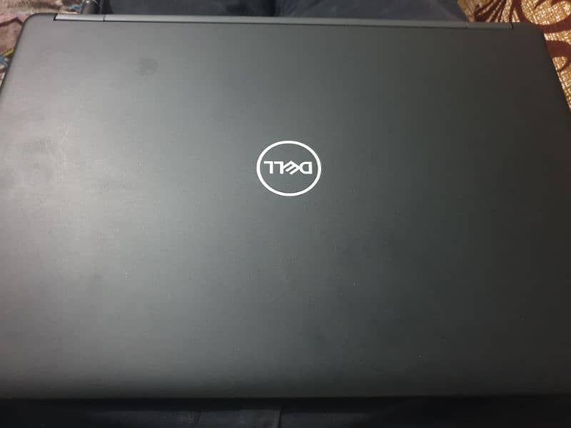 Dell 5490 i5 7th gen 8/256gb m. 2 5