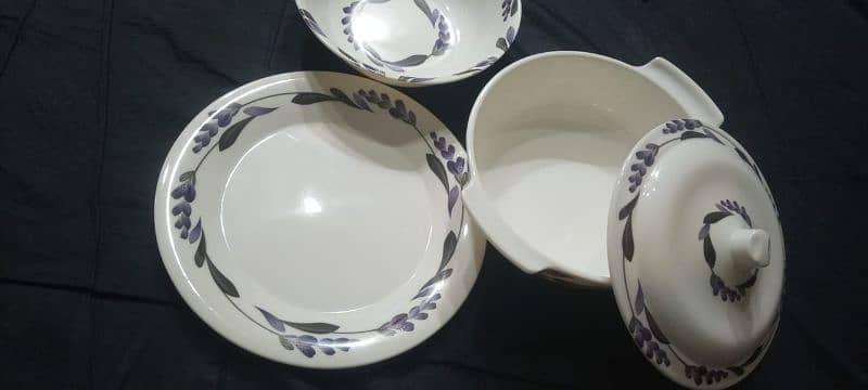 melamine dinnerware 0