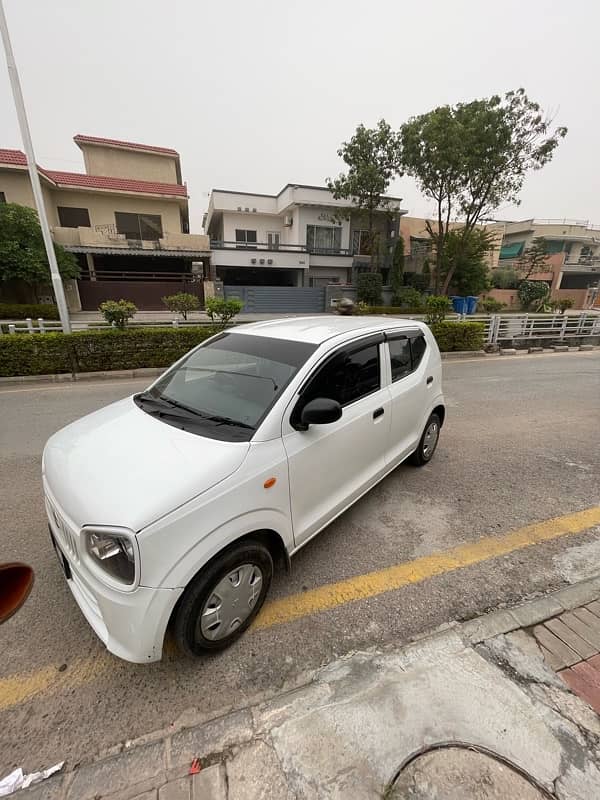 Suzuki Alto 2022 11