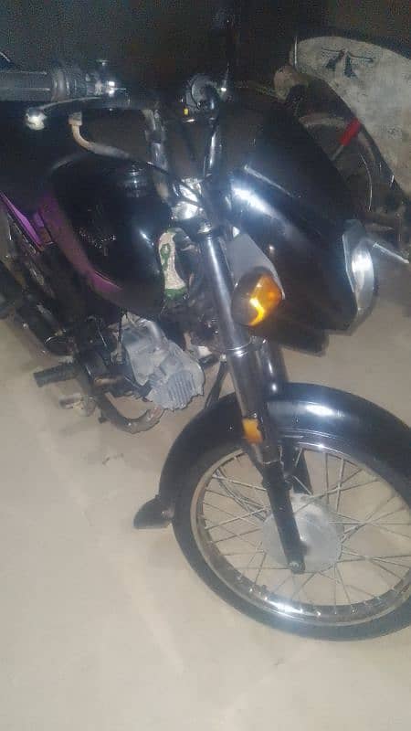 selling my dream 70cc original condition no work no any problem 0