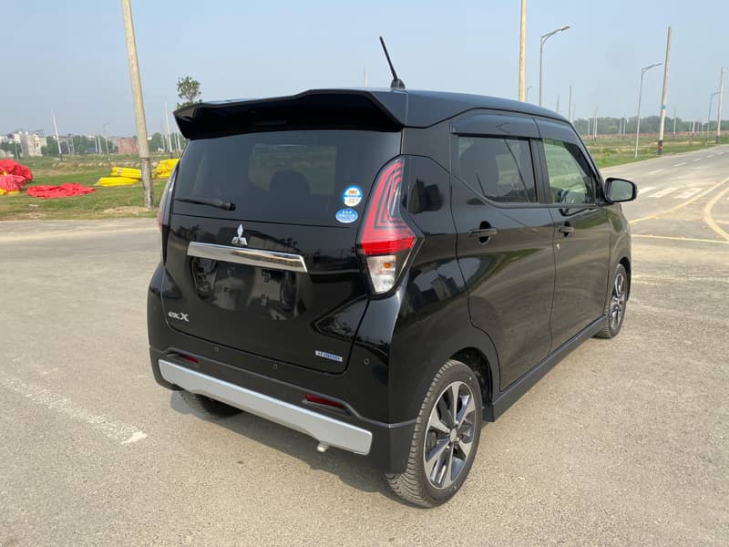 Mitsubishi Ek Sport 2021 EK X 11