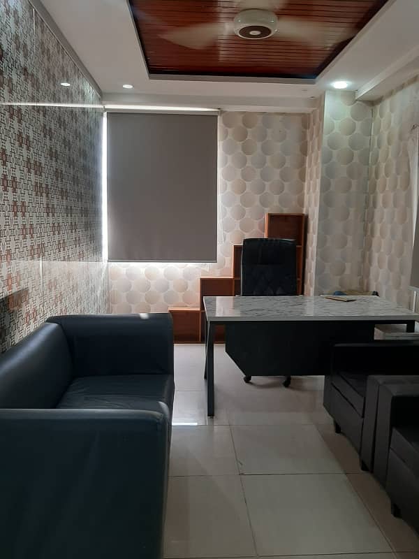 G/11 markaz new plaza vip location 1st floor 700sq corrner fully furnished office available for rent real piks 2