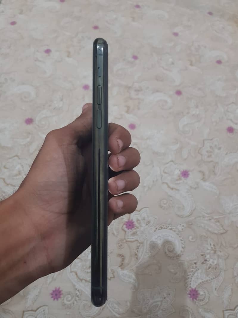 Iphone 11 pro max ( 64 GB ) JV 1