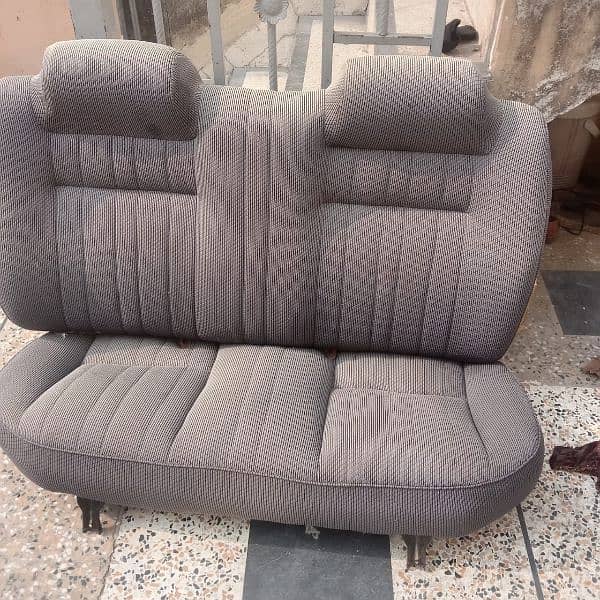 Daewoo racer seats A1 condition 1