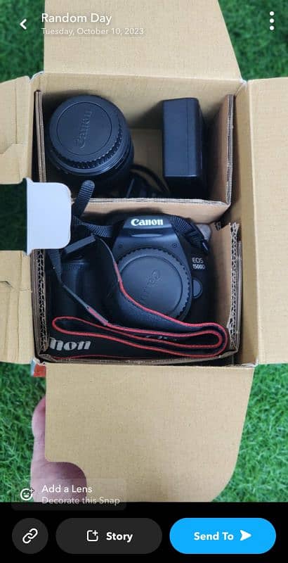 Canon DSLR camera. 0