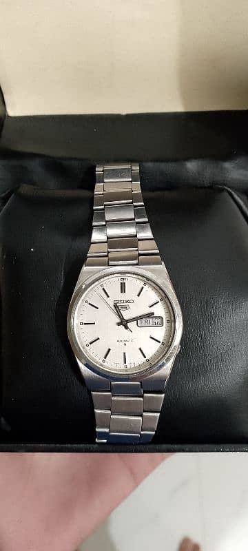 Seiko 5 Automatic 1