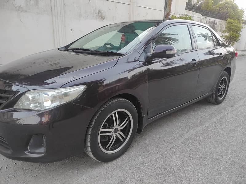 Toyota Corolla GLI 2012 4