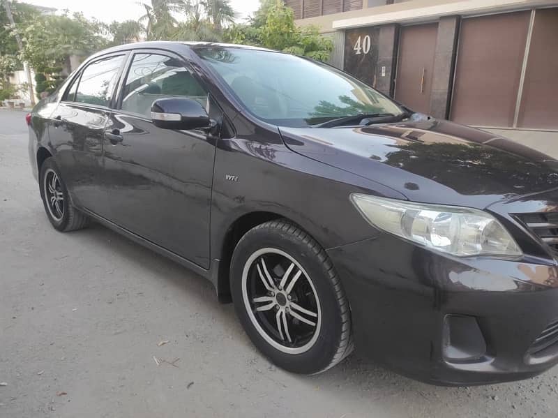 Toyota Corolla GLI 2012 5