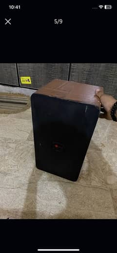 Amplifier and speaker for sale urgent