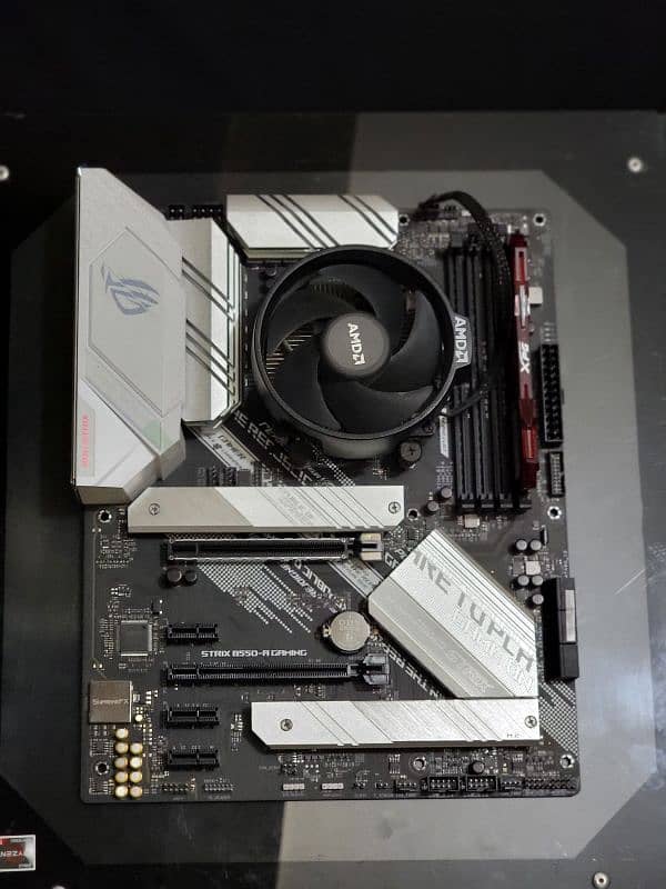 Ryzen 5 3600 B550 Asus Rog Strix 0