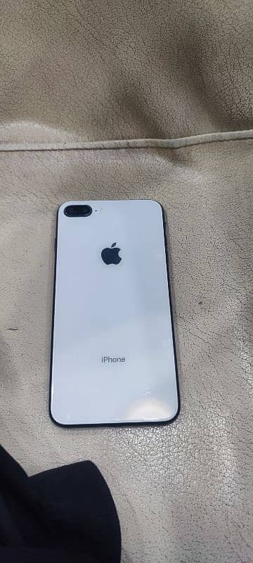 iPhone 8 + 0