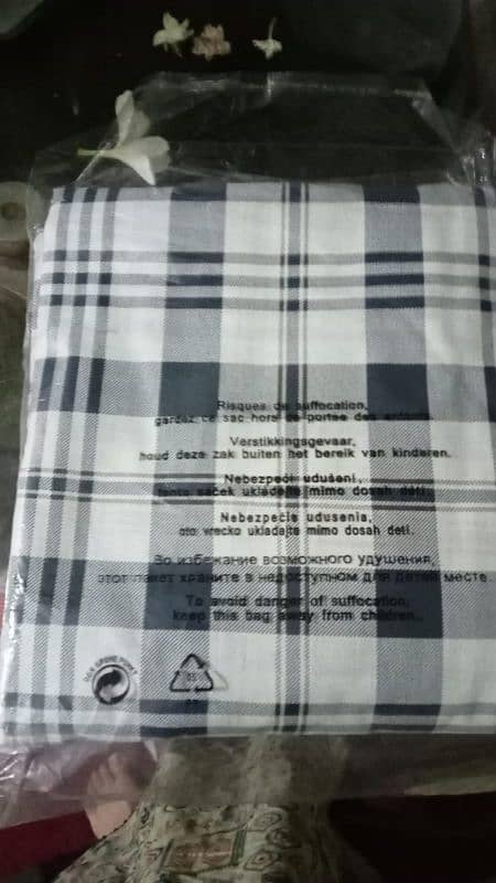 Export to UK container bedsheets lot 12