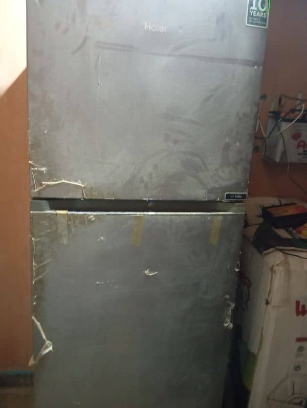 Haier Ka fridge urgent sale Krna hy 5