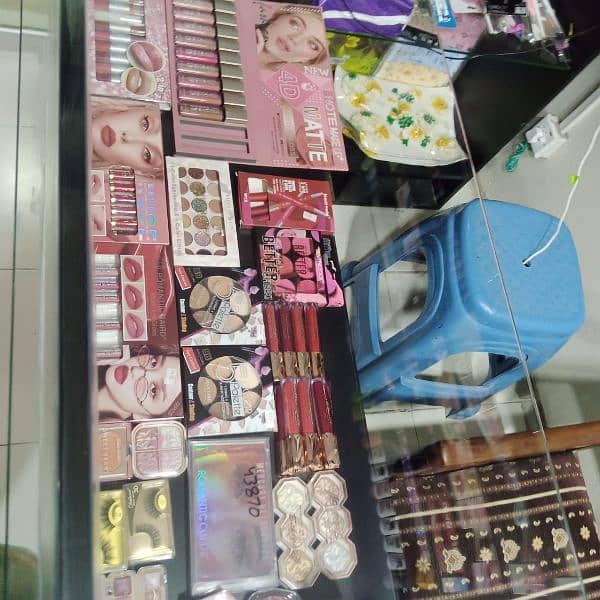 cosmetics shop for sale 7