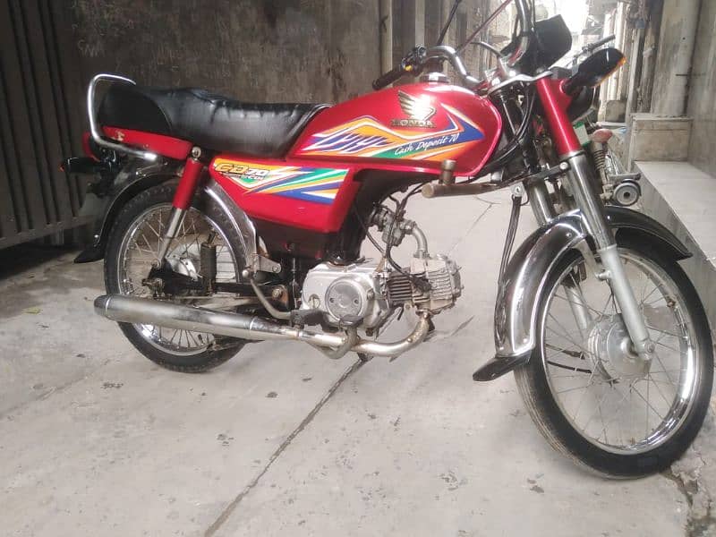 Red honda cd70 2020 14