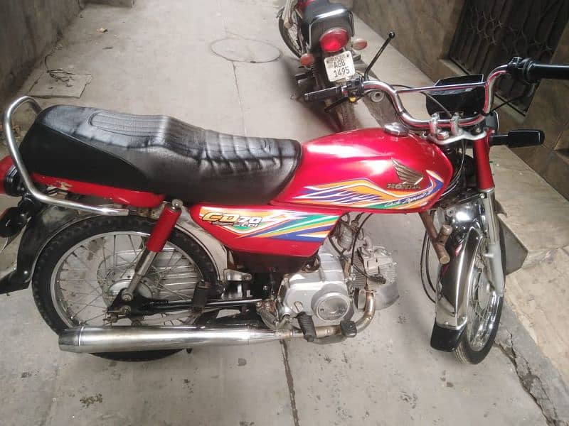 Red honda cd70 2020 15