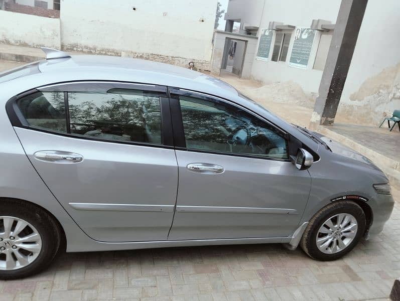 Honda City 1.5 Aspire  IVTEC prosmetic 2018 12