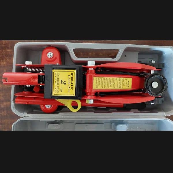 2 Ton capacity Car Handheld Compact Trolley car Jack - With S 11