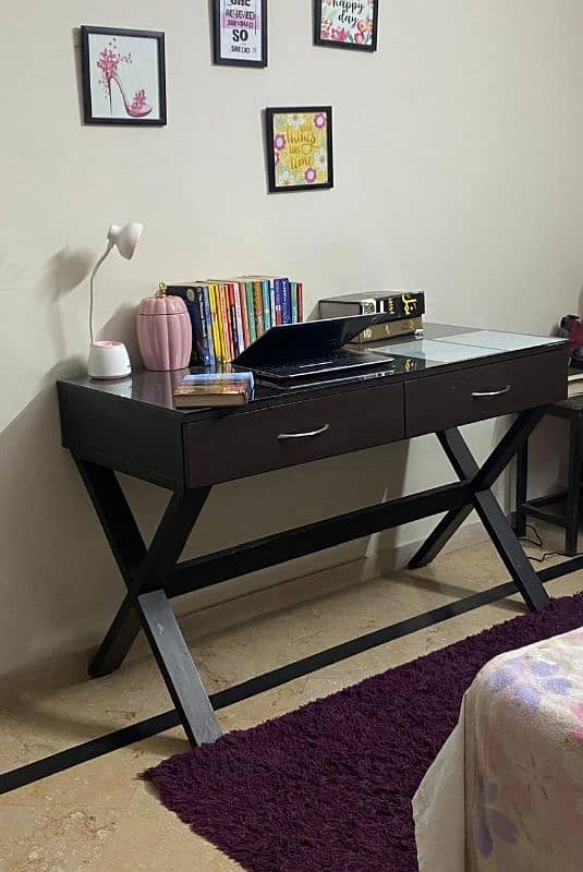 Console/Study Table 0