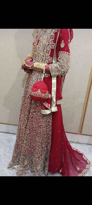 tail bridal lehnga for sale 2