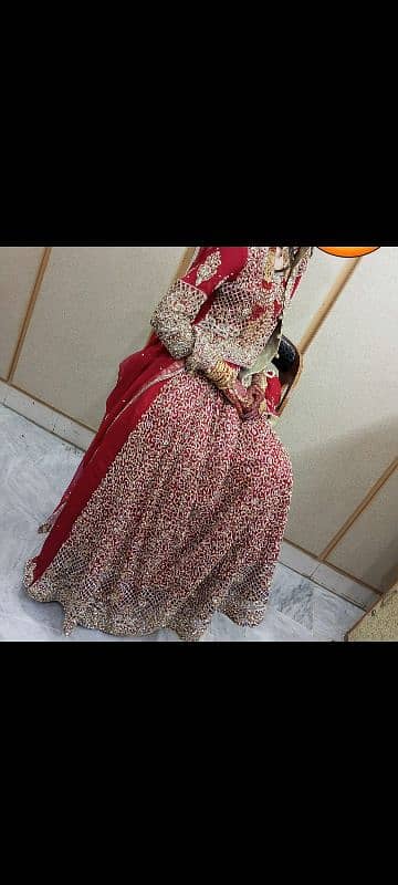 tail bridal lehnga for sale 5