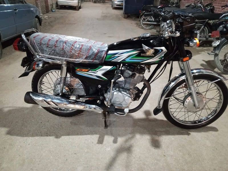 Honda CG 125 model 2023 (03343856656) 0