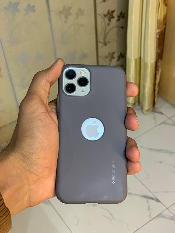 iphone 11 pro Dual sim PTA Approved 256gb 4