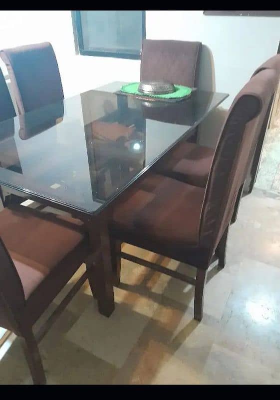 Six Chairs Dinning Table with taftted Chaired 4