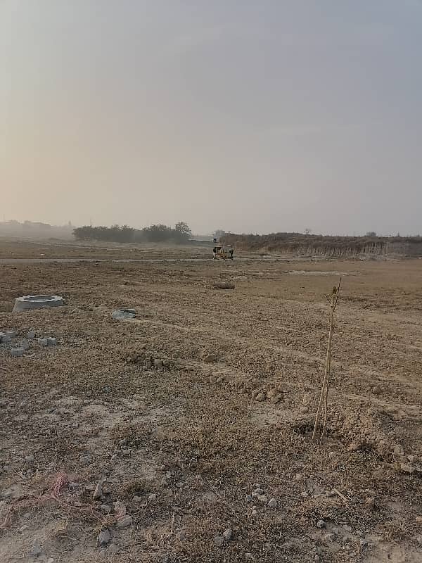 5 Marla Plot in Faisal Hills B Block 8