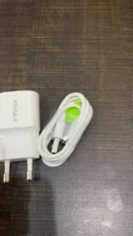 iPhone android charger are whole sale availabel 4