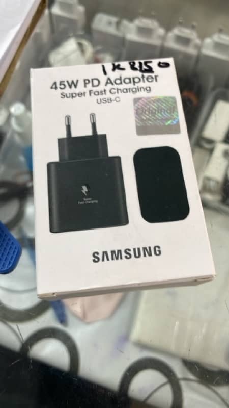 iPhone android charger are whole sale availabel 8