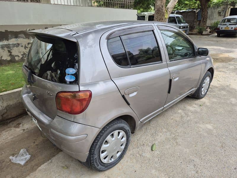 Toyota Vitz 2002 2