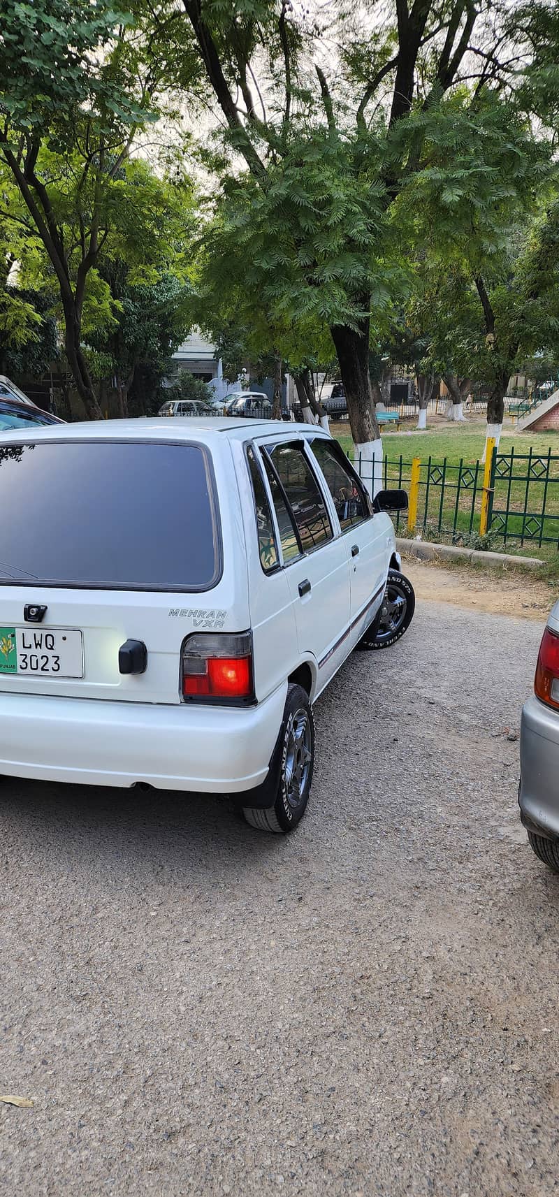 Mehran VXR Approximately geniun  better thn alto coure chevrolet 6