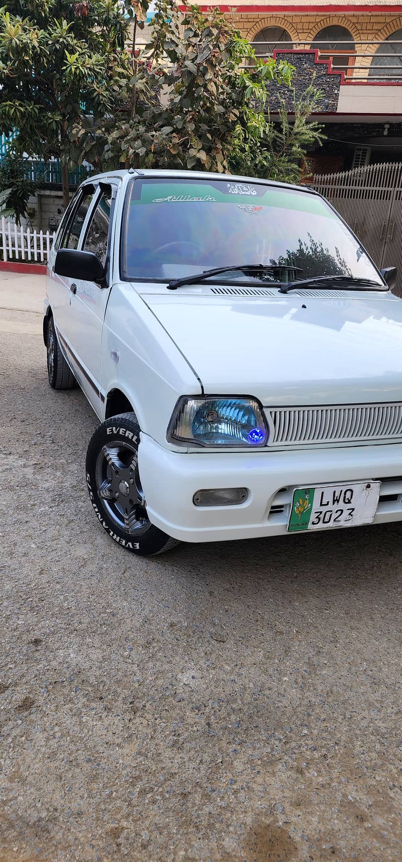 Mehran VXR Approximately geniun  better thn alto coure chevrolet 7