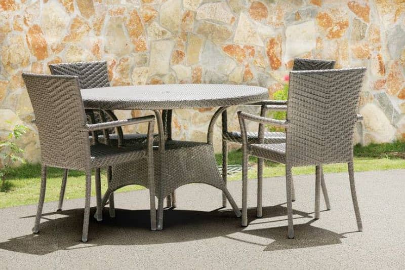 Outdoor rattan dining set 17