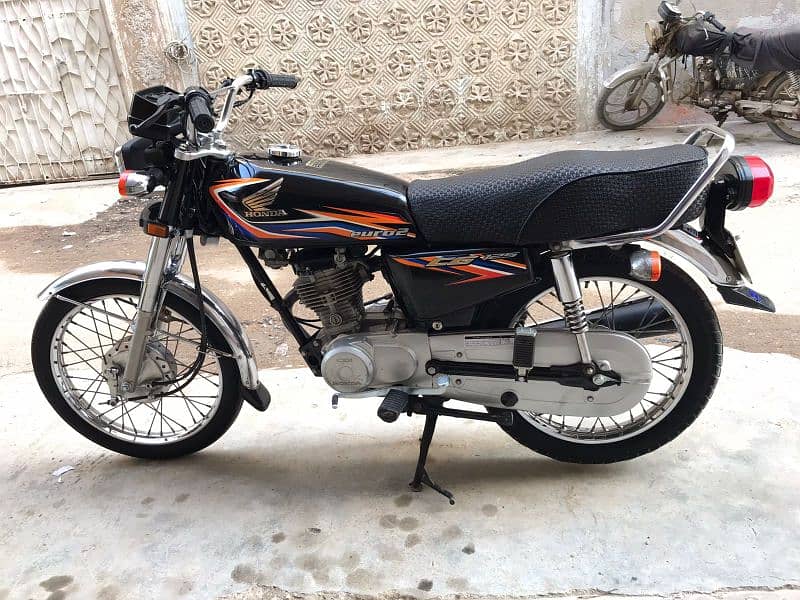 Honda Cg 125 ( 2018 ) 5