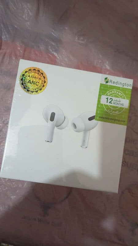 WE HAVE ALL TYPES OF EARPODS 11